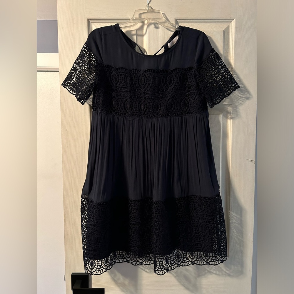 Navy blue size 6P dress.